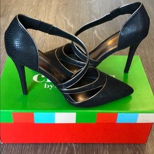 Smooth snake print high heels